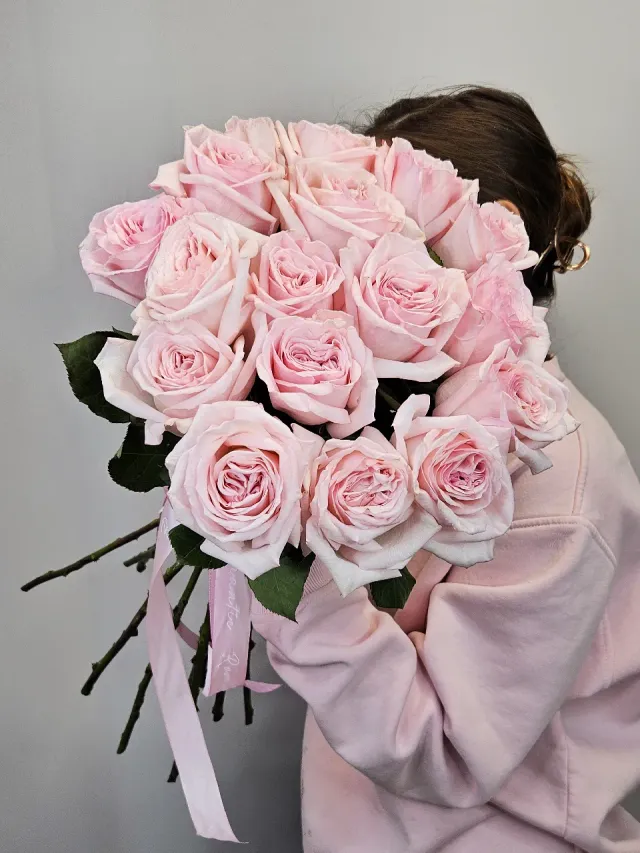 "17 пионовидных роз Pink Ohara" – Фото 4