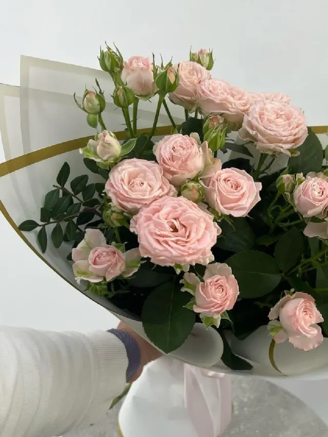 "Букет кустовые розы для неё" – Фото 4