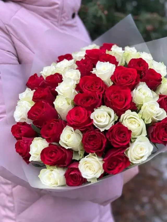 "Микс из 51 розы" – Фото 5