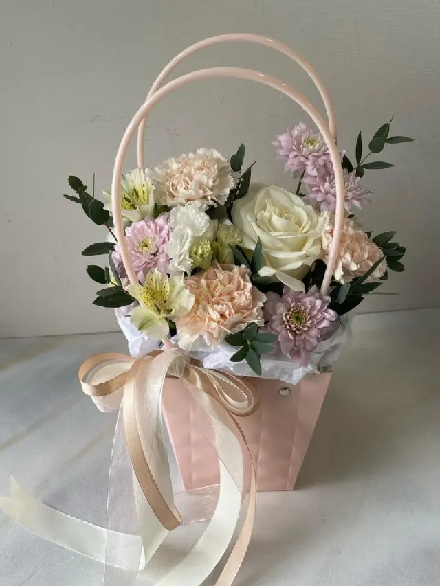 "Цветы в коробке"Комплимент"" – Фото 1