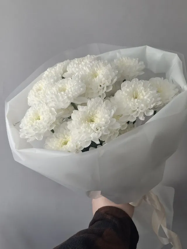 "Моно букет из пушистой хризантемы" – Фото 2