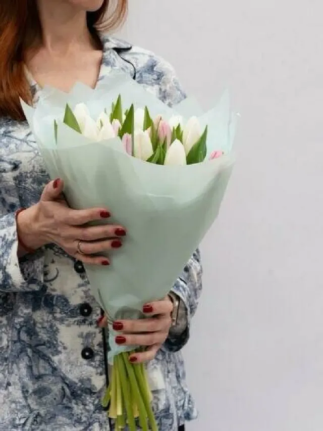 "Букет из 21 нежных тюльпанов на 8 марта" – Фото 3