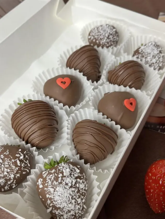 "Клубника в шоколаде, набор «Соблазн», 10 ягод от Мадам Клубники" – Фото 4
