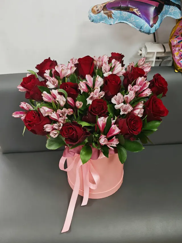 "Цветы в коробке 😍🌹🥰" – Фото 2